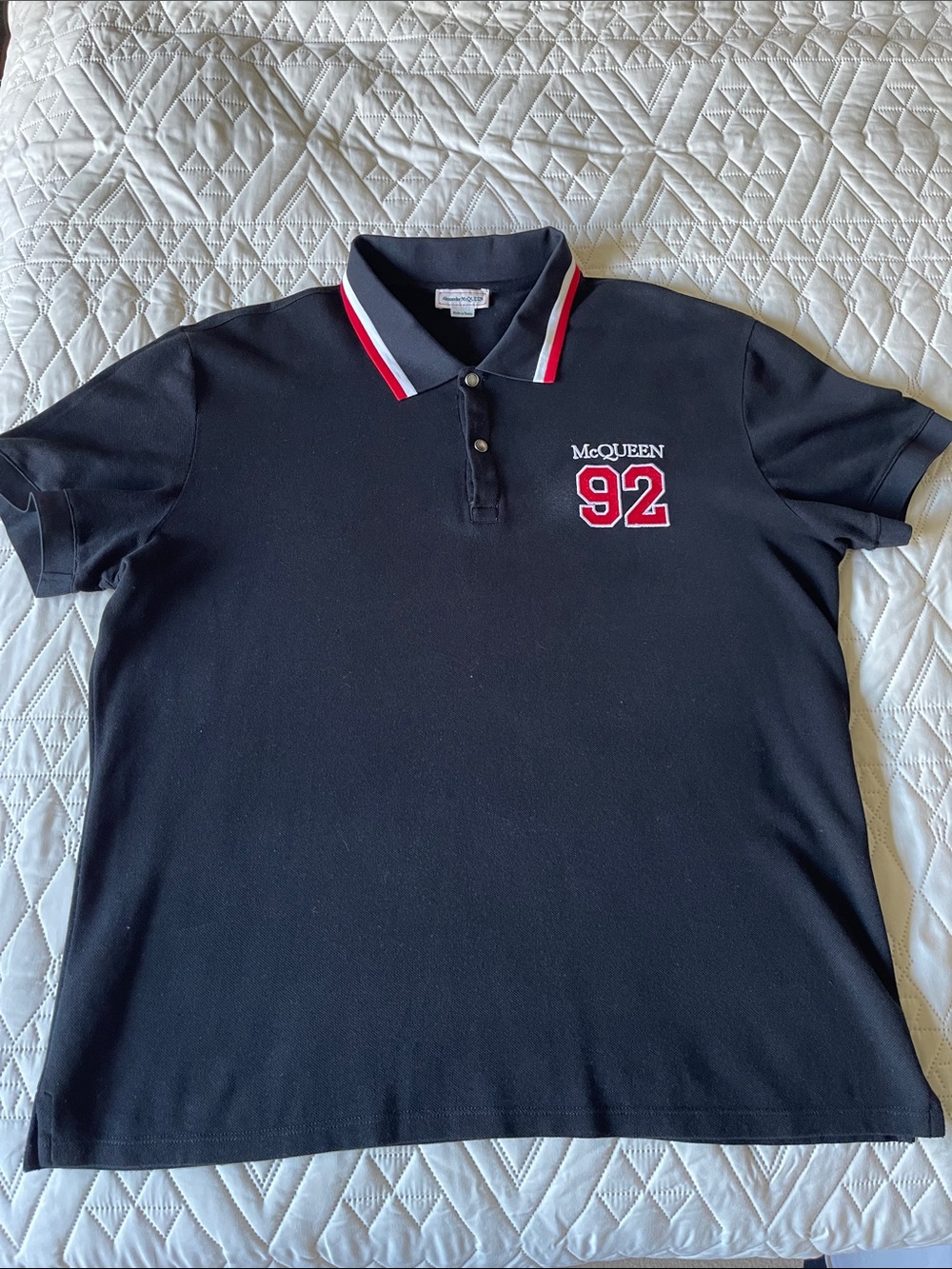 Men’s Black Polo Shirt with Red 92 Patch Size XL good shape